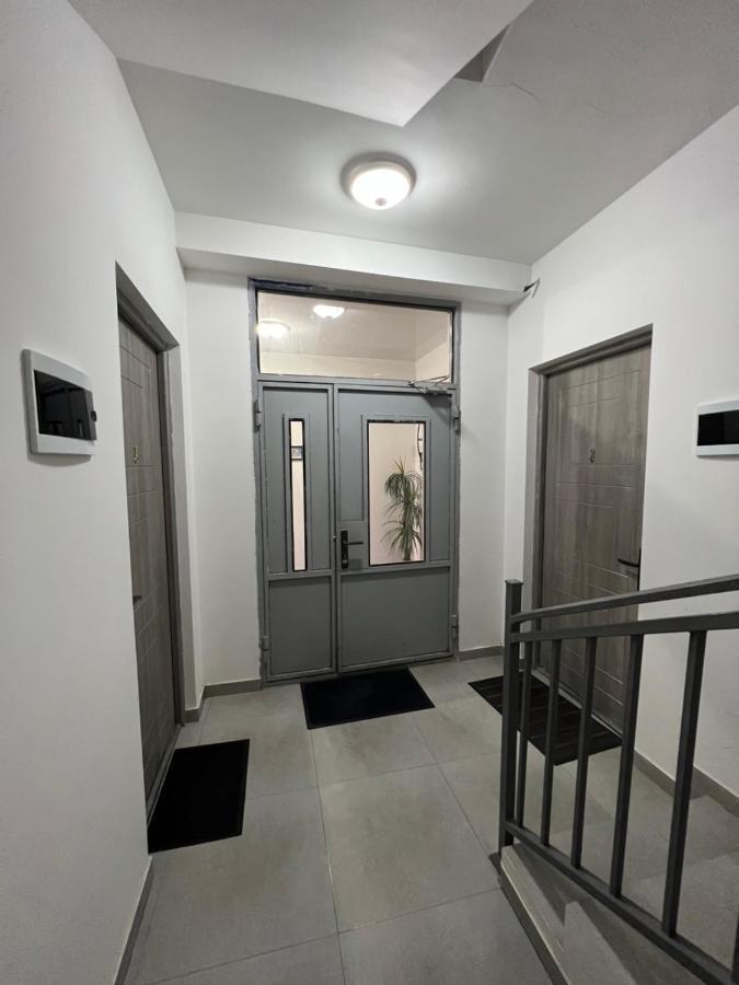 Cool Blue Interior Self Check In Appartement Jerevan Buitenkant foto