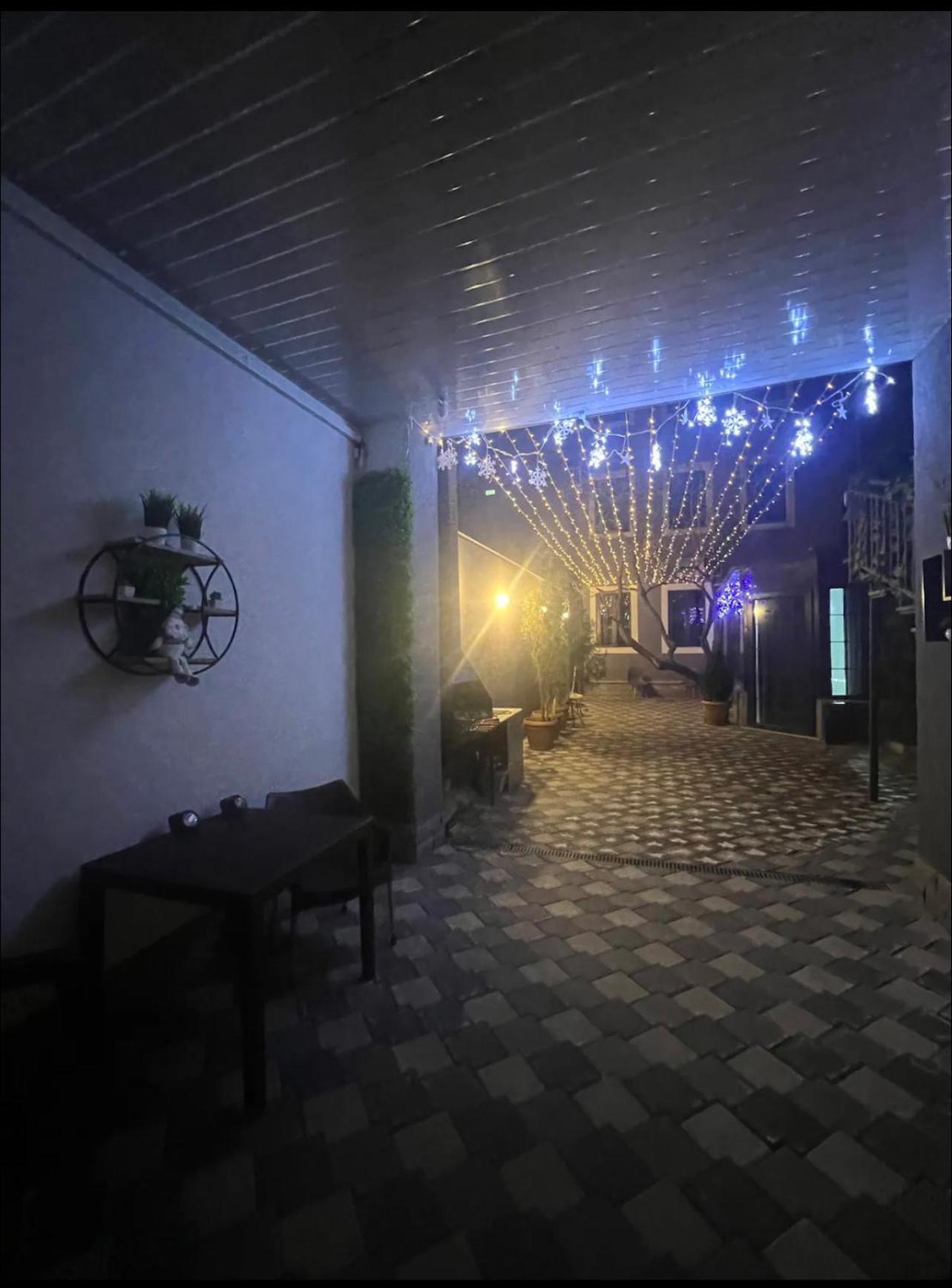 Cool Blue Interior Self Check In Appartement Jerevan Buitenkant foto